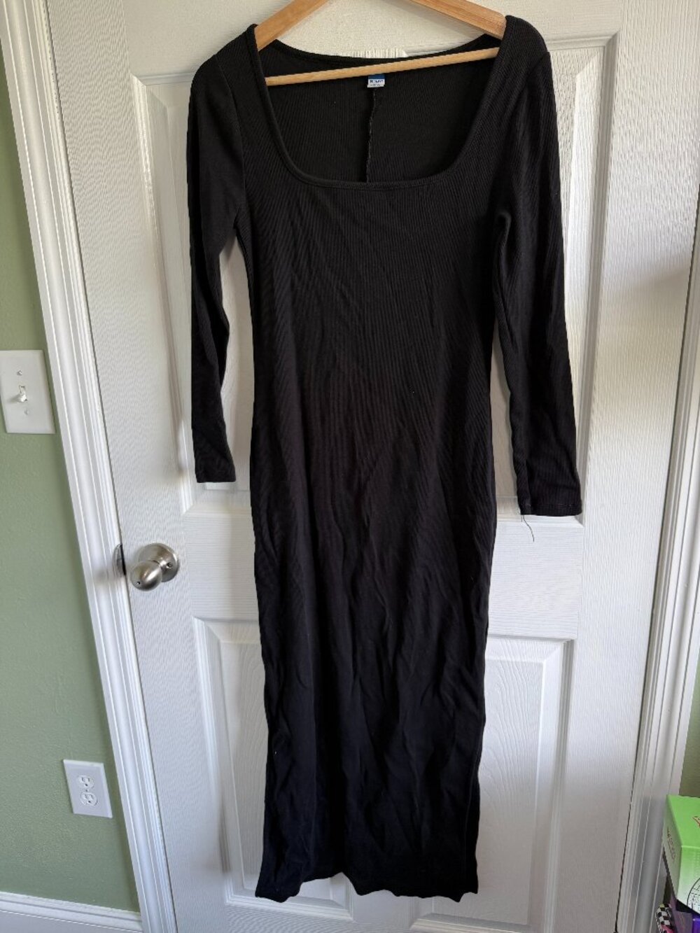 Old Navy Black Maxi Ribbed Long Sleeve Scoop Neck Double-slit Dress Size Medium